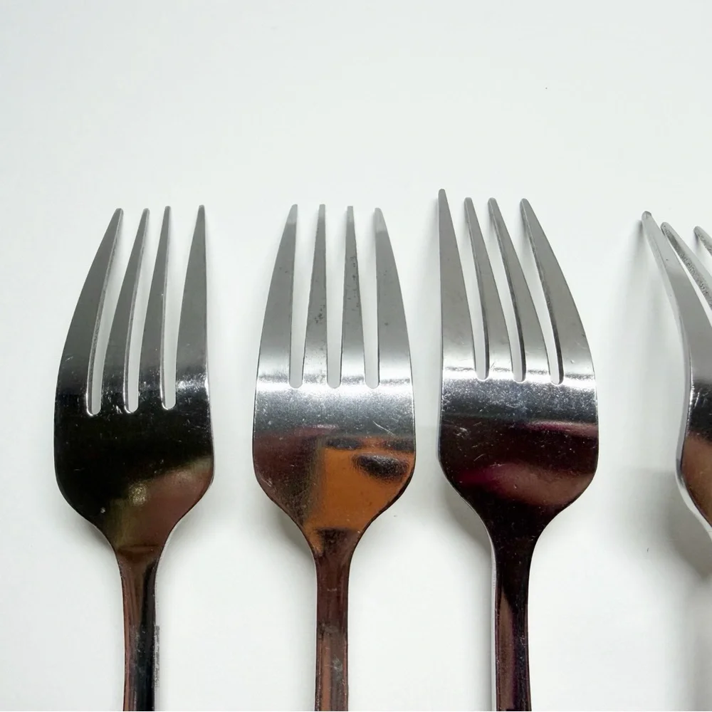 Royal Norfolk 18/0 Stainless Classic R5N1 Dinner Forks 5 Pc